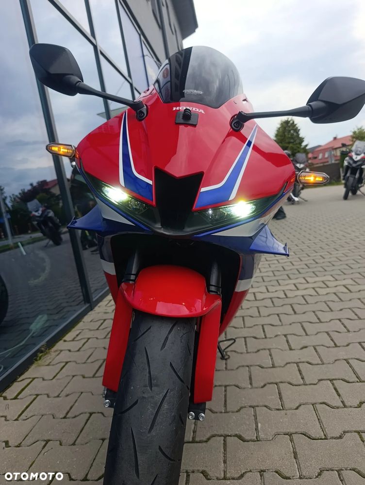 Honda CBR - 14