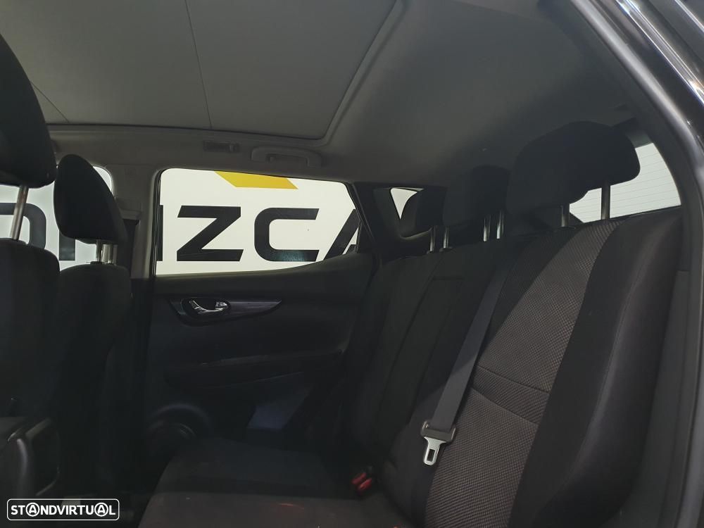 Nissan Qashqai 1.5 dCi 360 - 15
