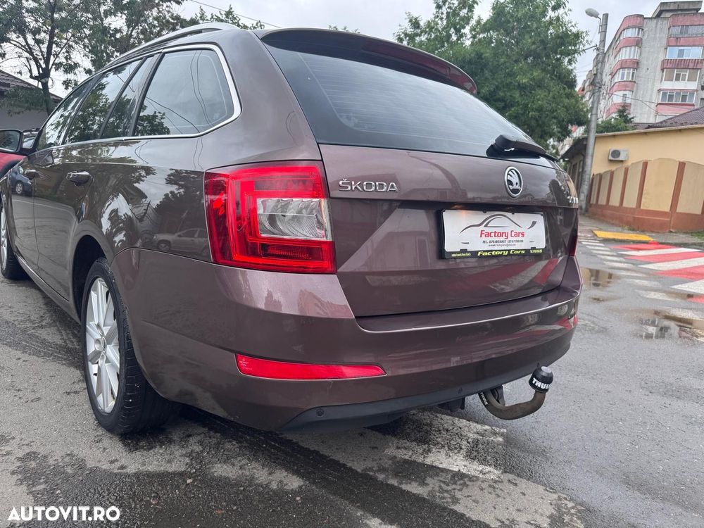 Skoda Octavia 1.6 TDI DSG Style - 9