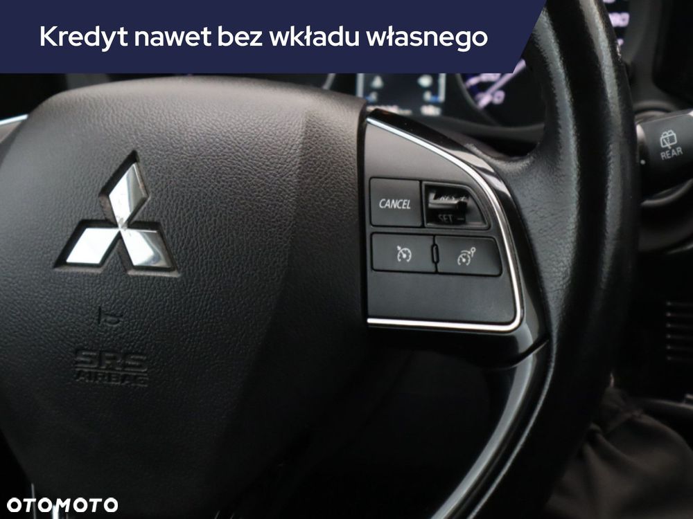Mitsubishi Outlander - 23