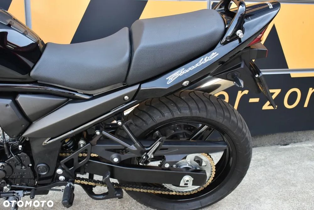 Suzuki Bandit - 11