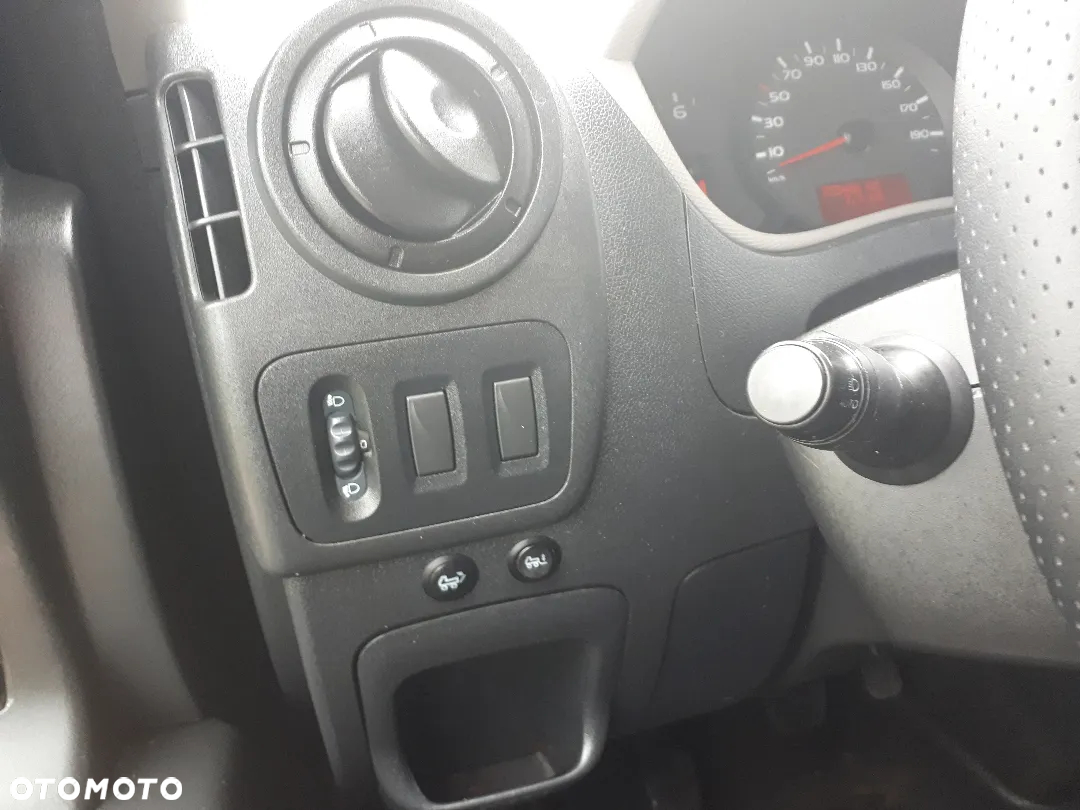 Renault Master - 29