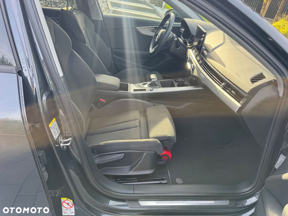 Audi A4 Avant 40 TFSI mHEV Quattro Advanced S tronic - 26