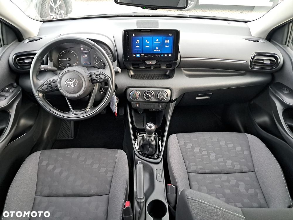 Toyota Yaris 1.5 Style - 12