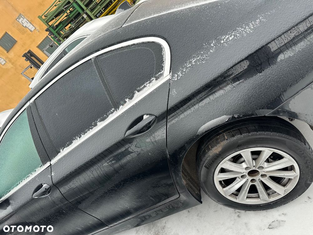 BMW Seria 5 520d - 9