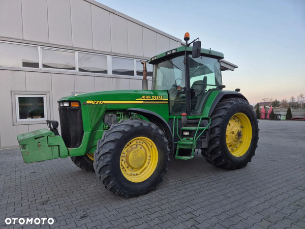 John Deere 8310