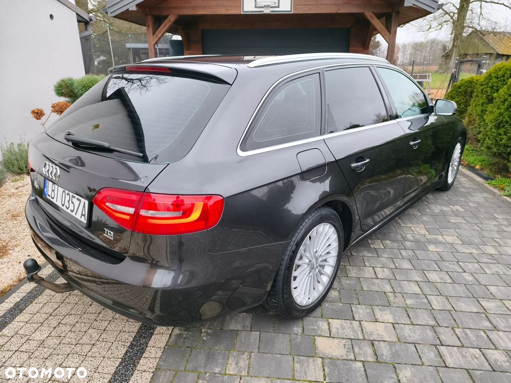 Audi A4 Avant 2.0 TDI DPF quattro S tronic Attraction - 7