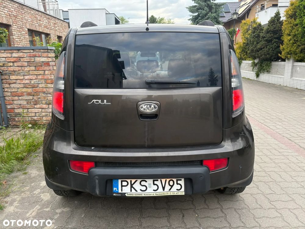 Kia Soul 1.6 L - 7