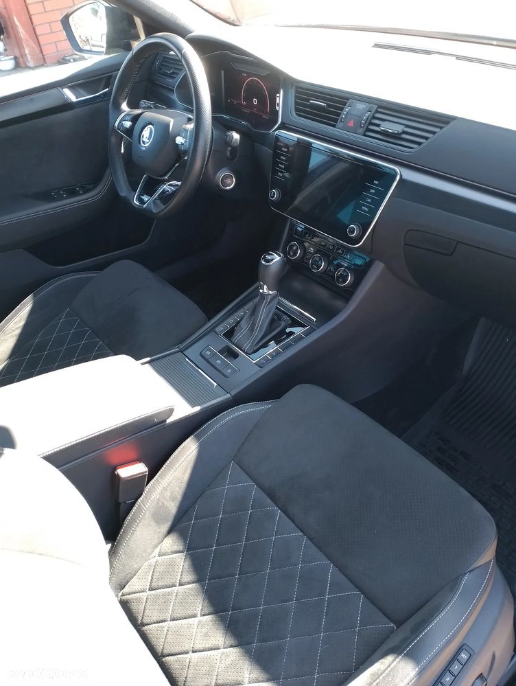 Skoda Superb 2.0 TSI 4x4 Sportline DSG - 23