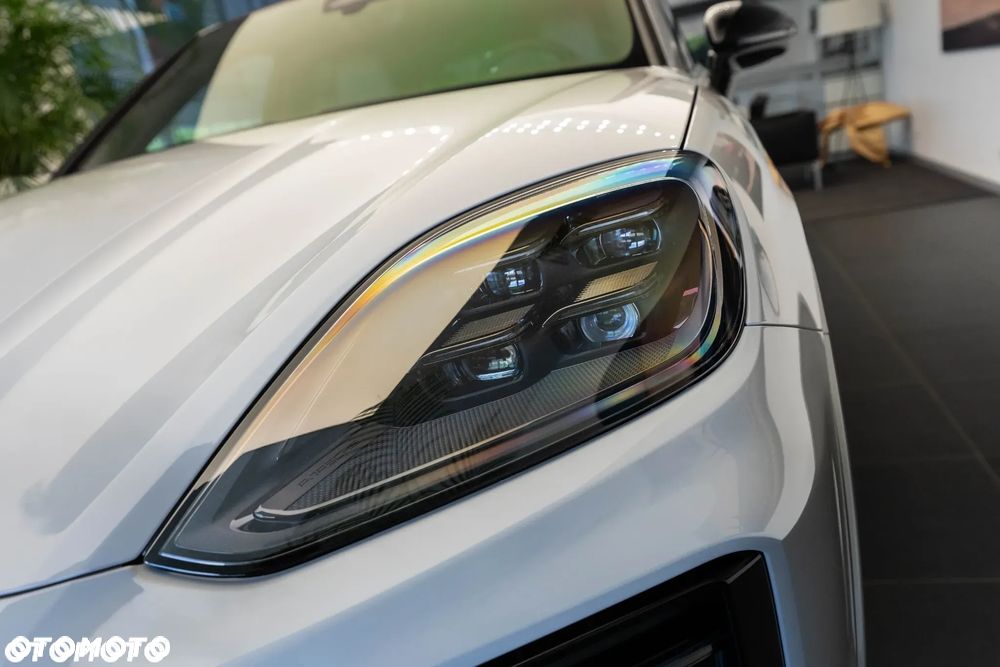 Porsche Cayenne Black Edition - 35