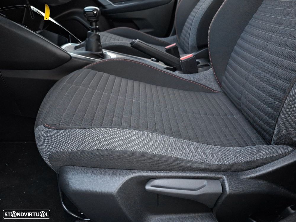 Peugeot 2008 1.2 PureTech Active Pack - 25