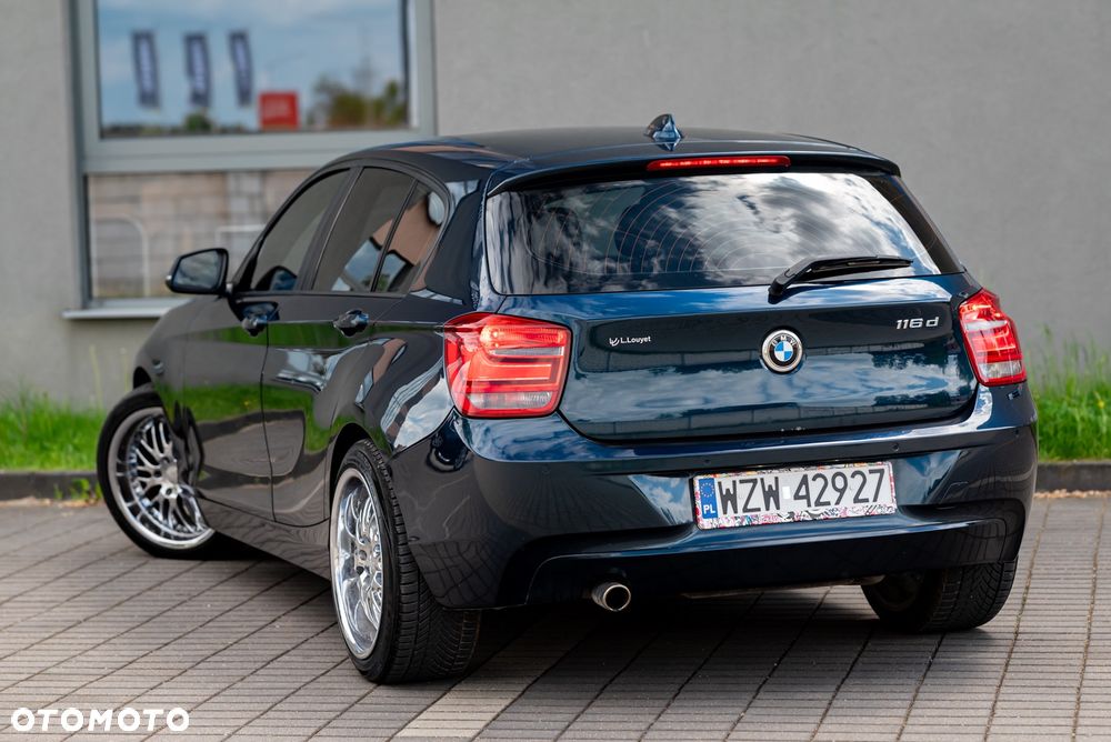 BMW Seria 1 116d EfficientDynamics - 11