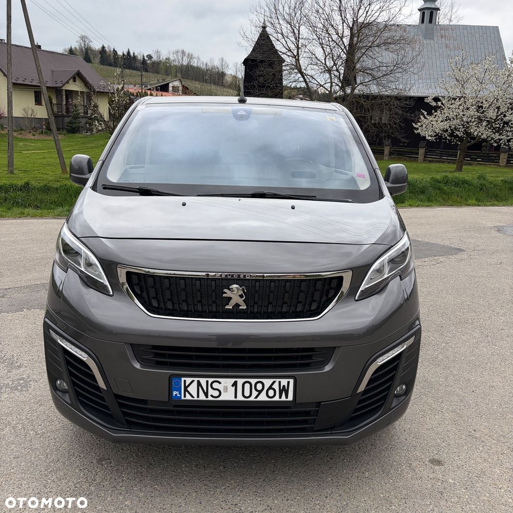 Peugeot Traveller 2.0 BlueHDi Long Business Vip - 17