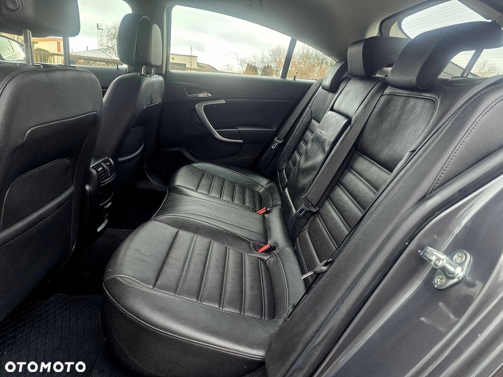 Opel Insignia 2.0 Turbo Cosmo - 15