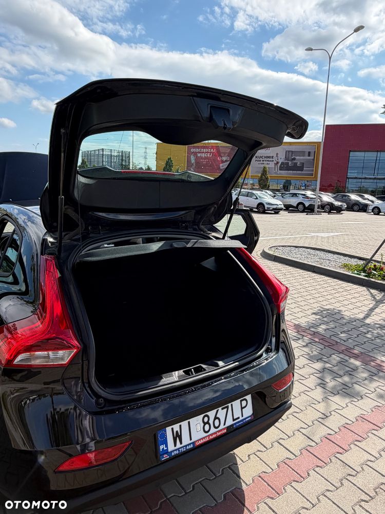 Volvo V40 T2 - 15