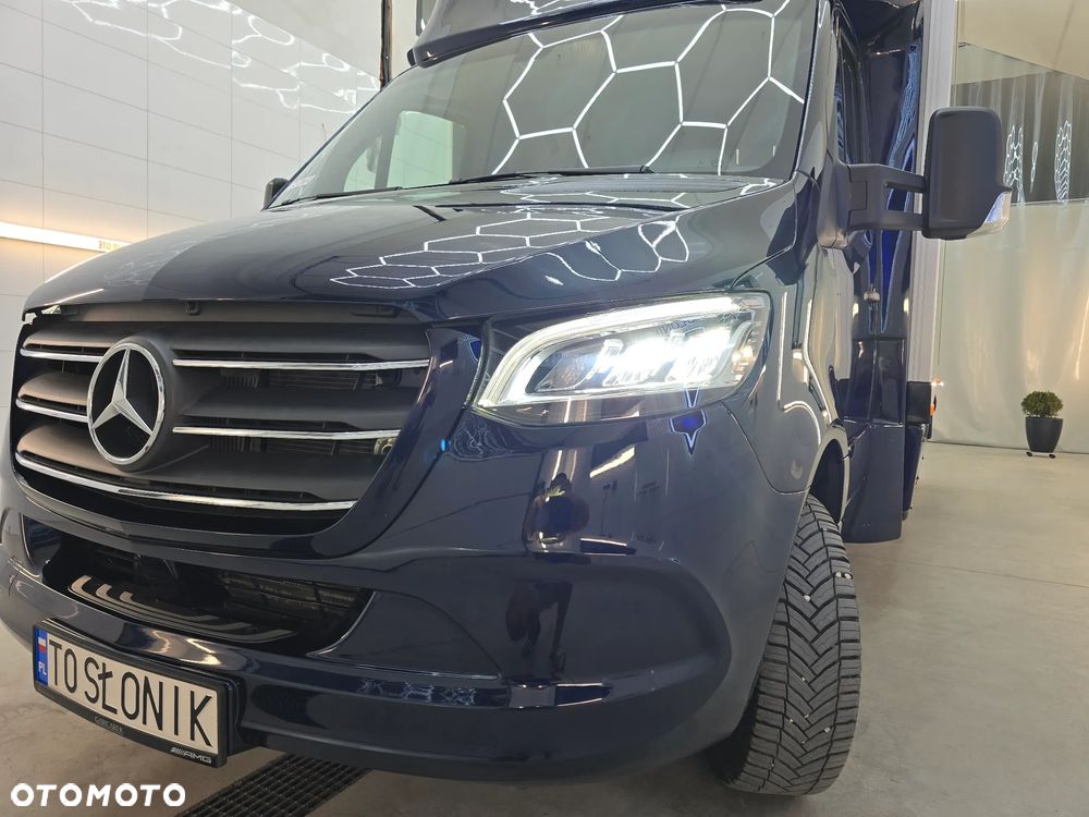 Mercedes-Benz SPRINTER 319 3.0 CDI KONTENER 4,28cmDługi 2,29cmSzero 2,24cmWysok + WINDA 750Kg 42Tyś km SERWIS DO OSTATNIEGO Km ASO MERCEDES-BENZ SALON PL STAN NOWY NOWY NOWY FABRYCZNA GWARANCJA - 40