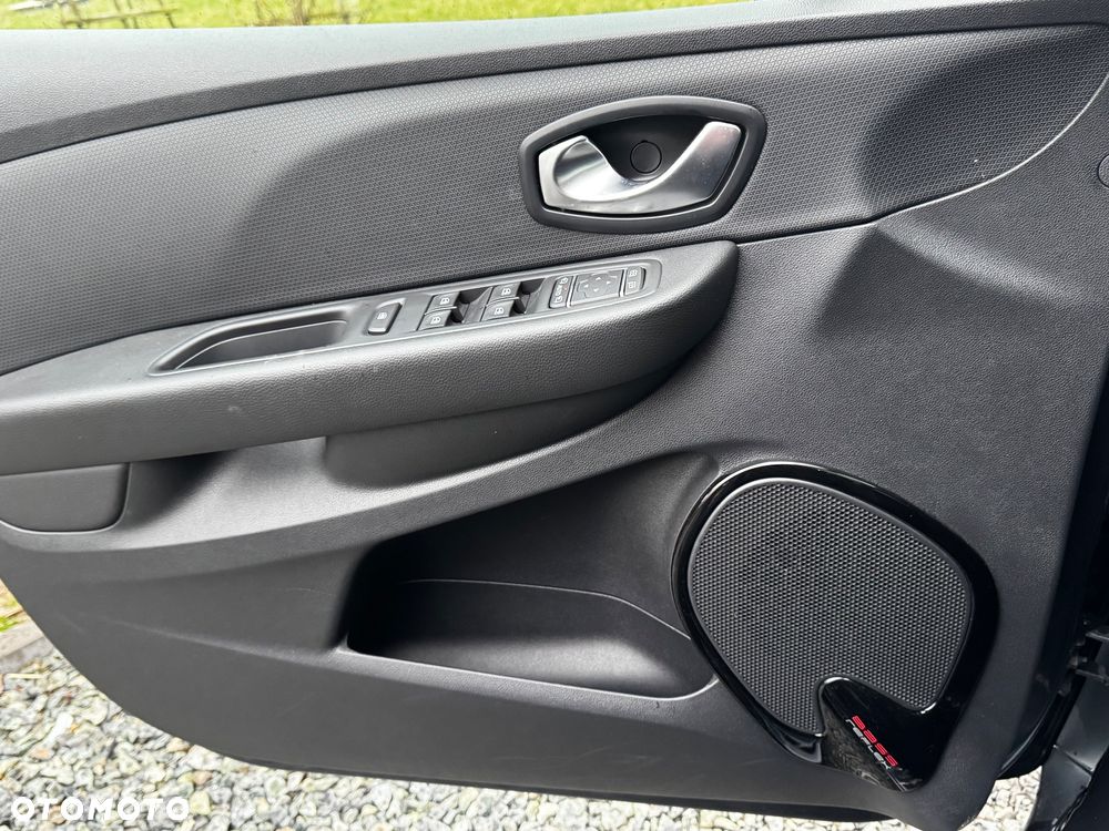 Renault Clio ENERGY TCe 120 LIMITED 2018 - 9