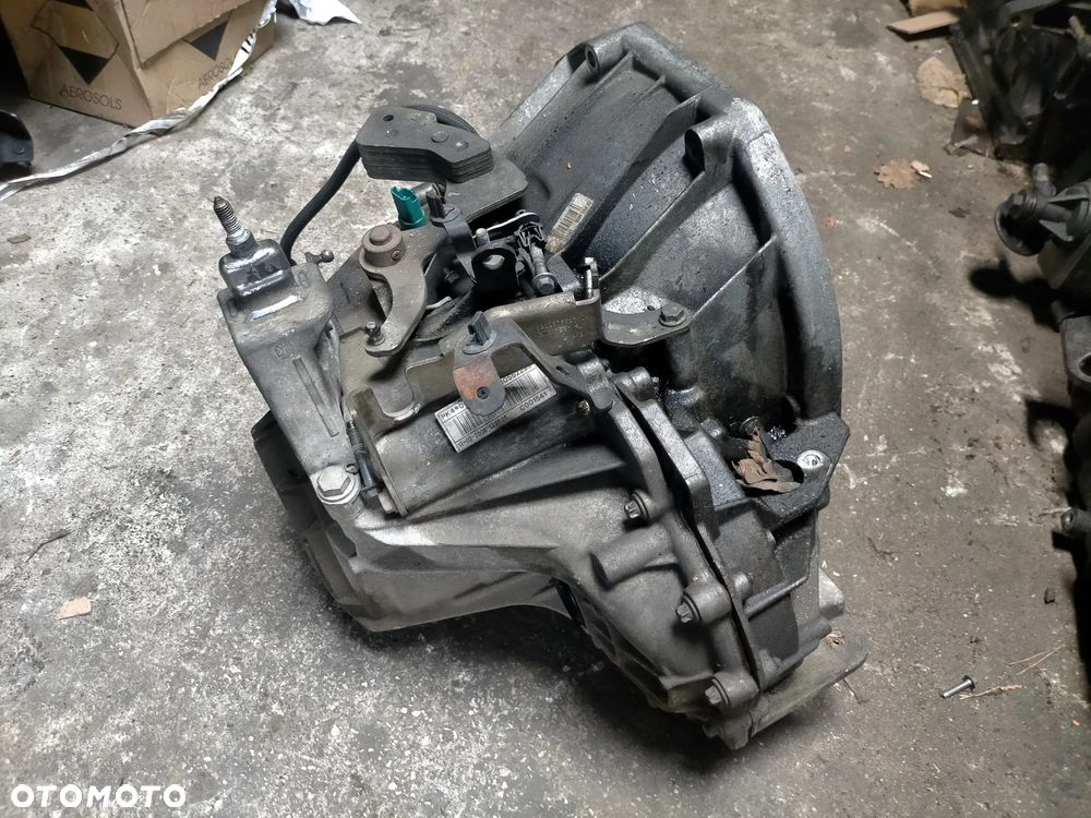 Skrzynia biegów Renault scenic ii Megane ii 2.0 dci Pk4002