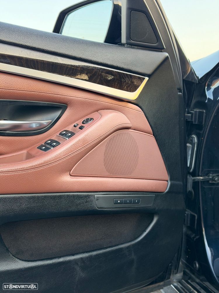 BMW 520 d Pack M Auto - 11