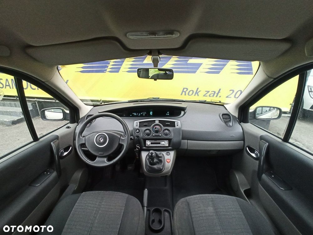 Renault Scenic - 13
