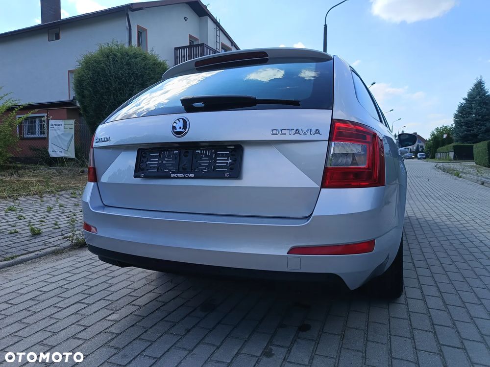 Skoda Octavia 1.6 TDI Active EU6 - 10