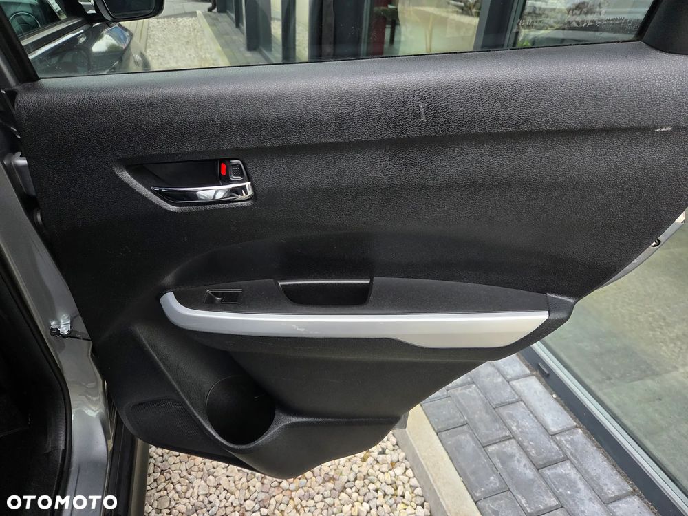 Suzuki Vitara 1.6 (4x2) Comfort - 12