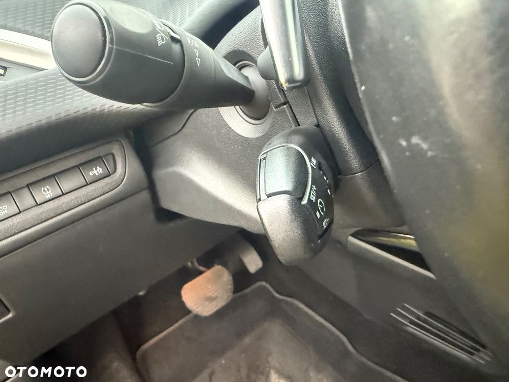 Peugeot 2008 82 e-VTI ETG5 Allure - 10