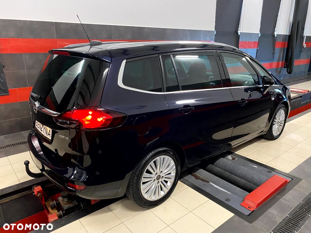 Opel Zafira 1.4 T Cosmo - 12