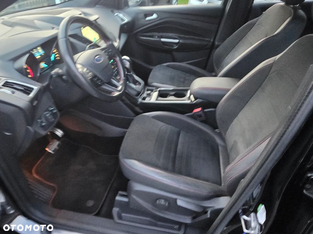 Ford Kuga 1.5 EcoBoost 4x4 ST-Line - 17
