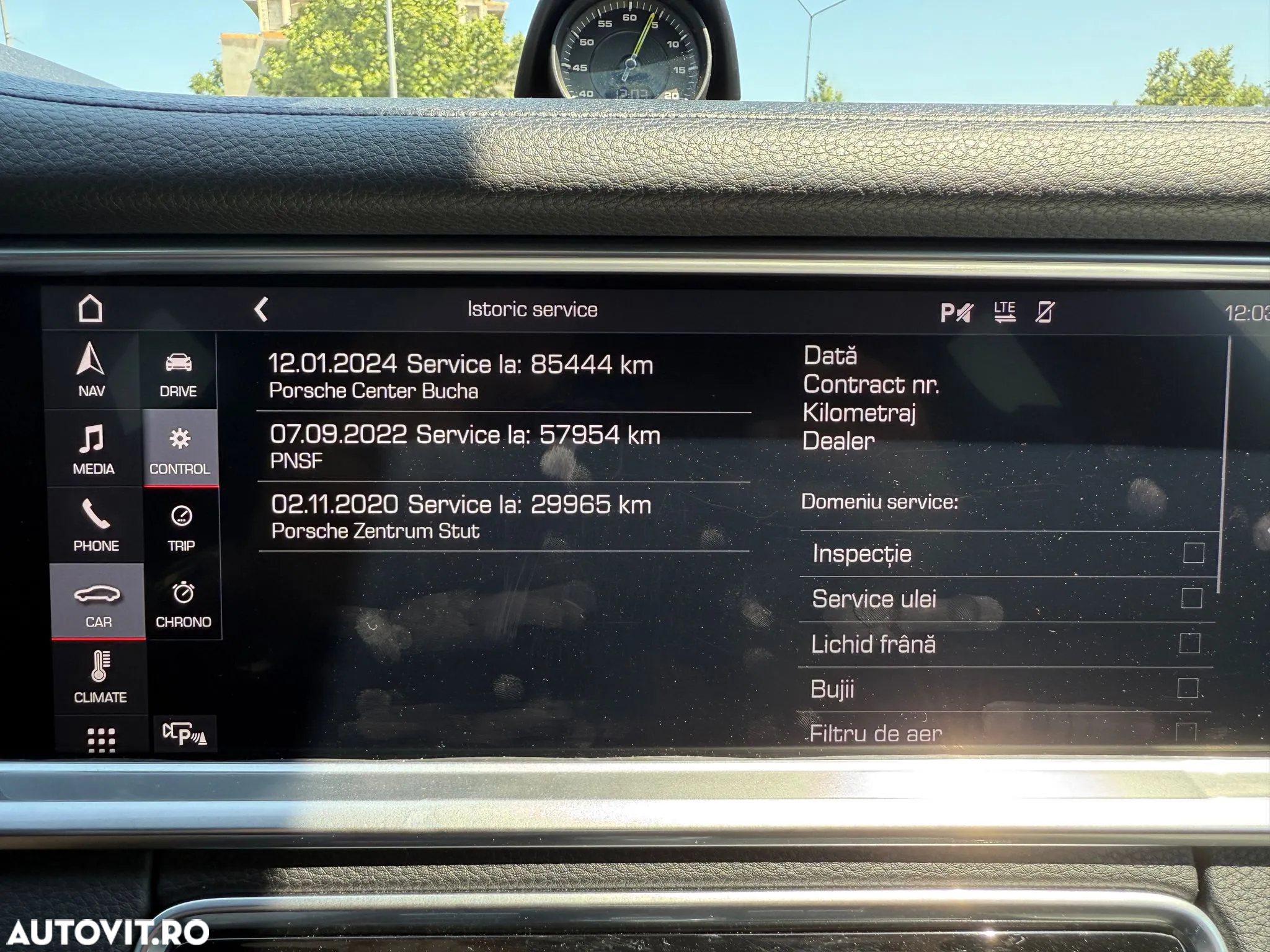 Porsche Panamera - 30