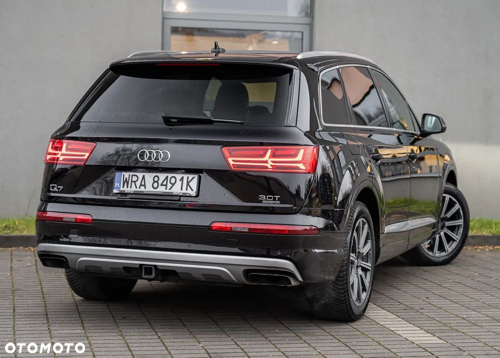 Audi Q7 - 12