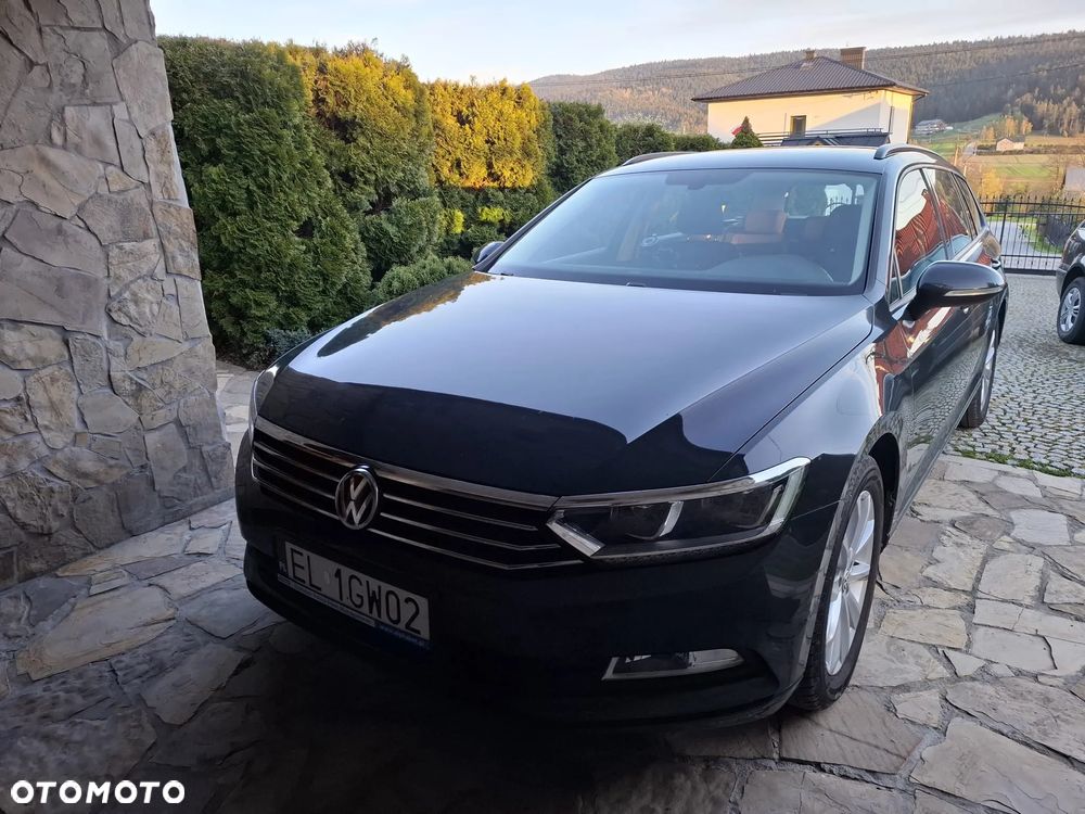 Volkswagen Passat 2.0 TDI SCR Trendline - 2
