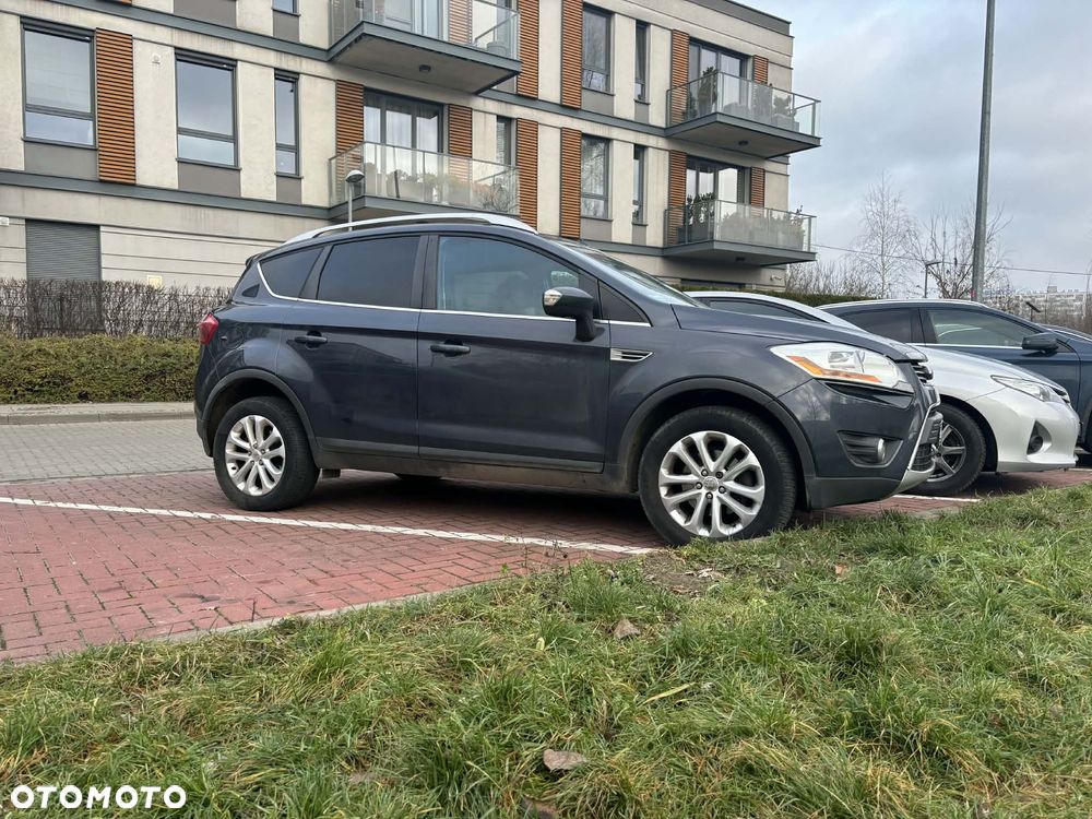 Ford Kuga 2.0 TDCi 2x4 Titanium - 1