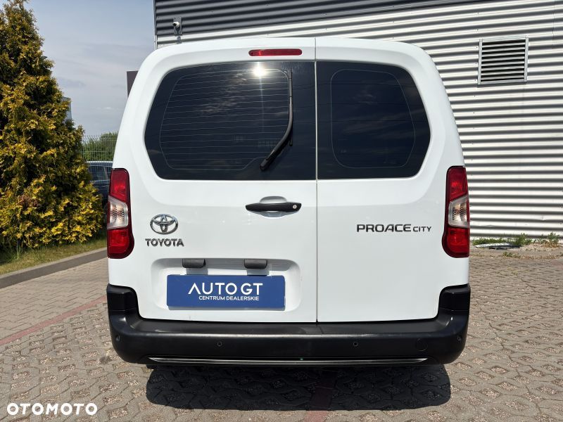 Toyota Proace City - 23