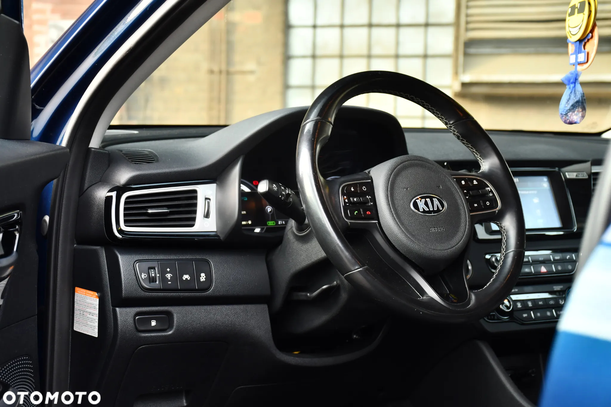 Kia Niro 1.6 GDI Hybrid L - 24