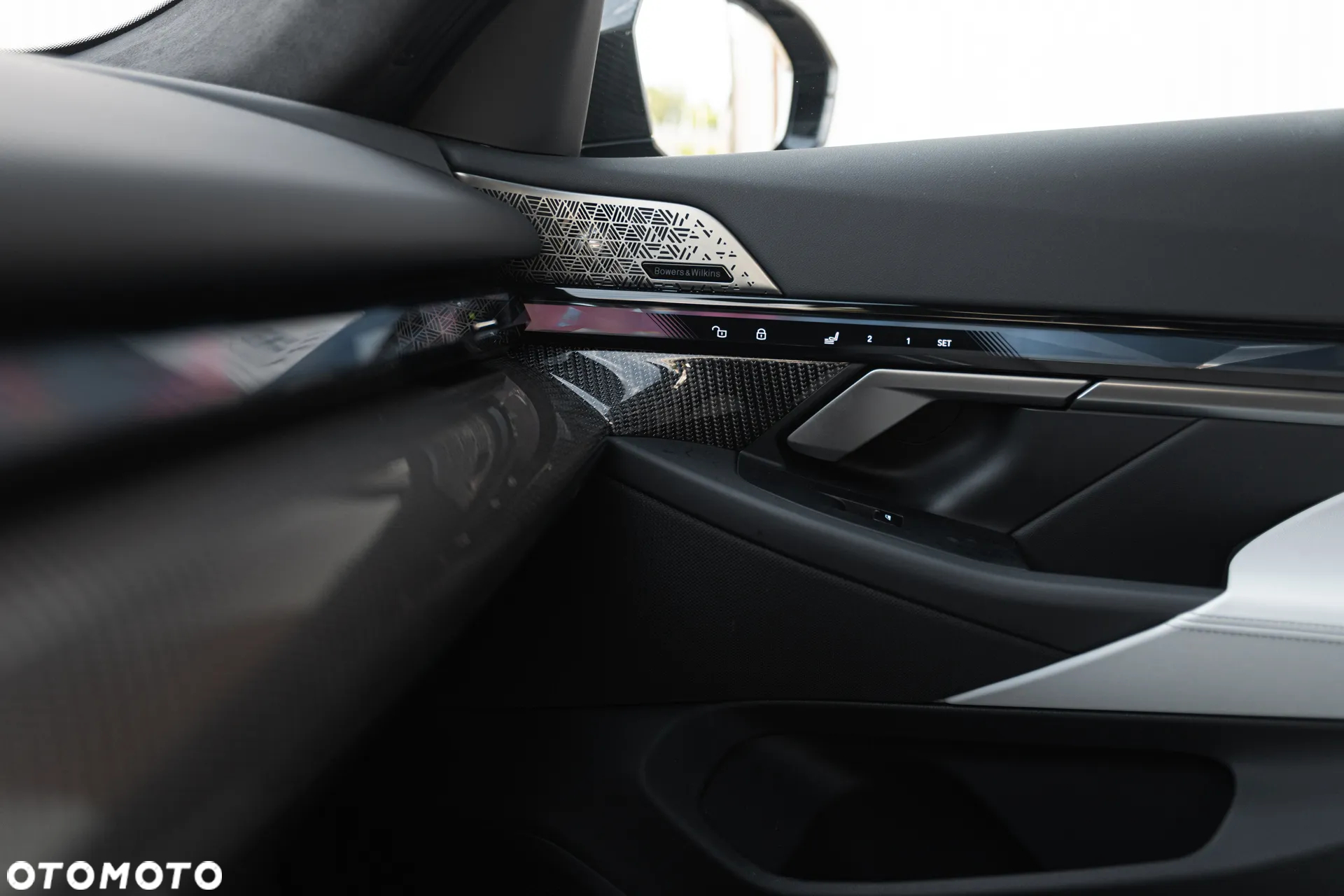 BMW M5 PHEV - 28