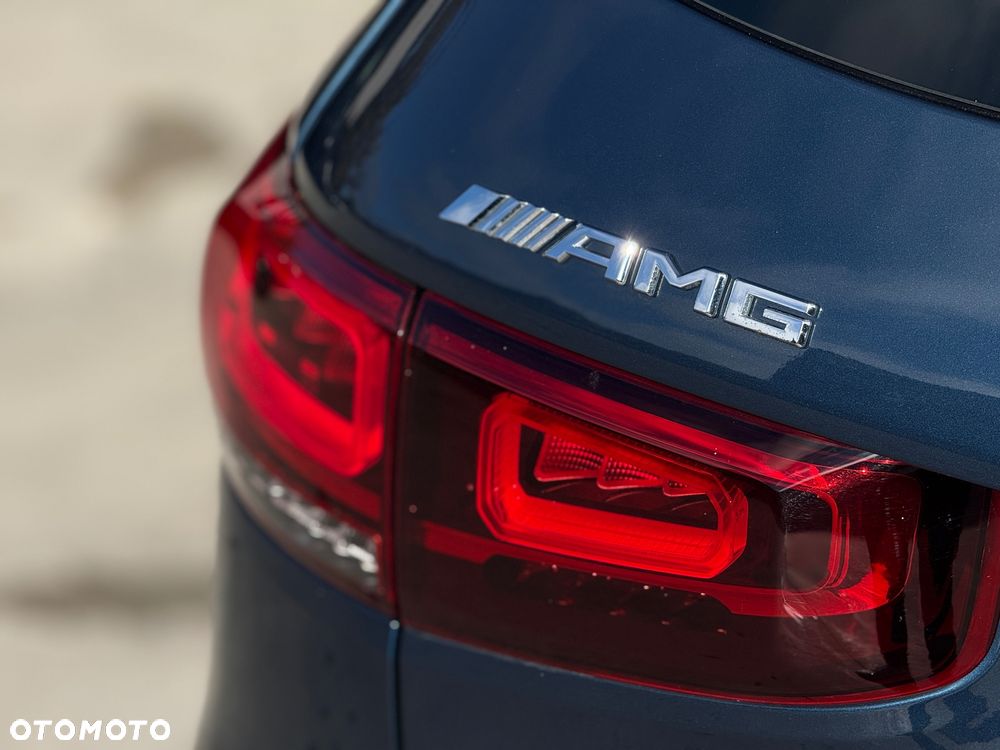 Mercedes-Benz GLB 250 4Matic 8G-DCT AMG Line - 15
