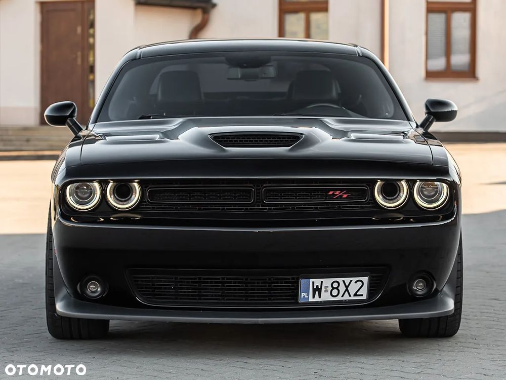 Dodge Challenger 6.4 Scat Pack - 4