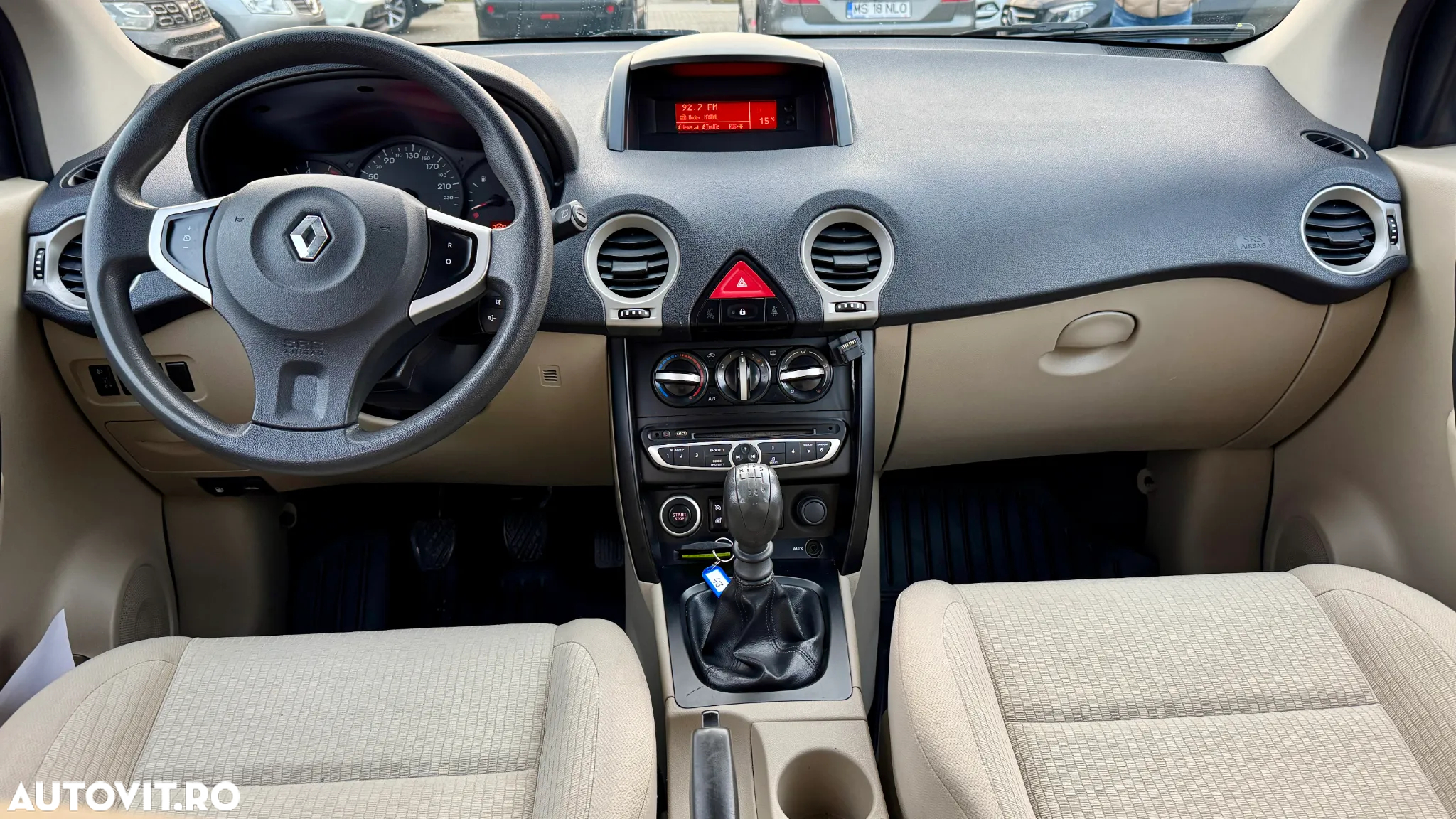Renault Koleos - 11