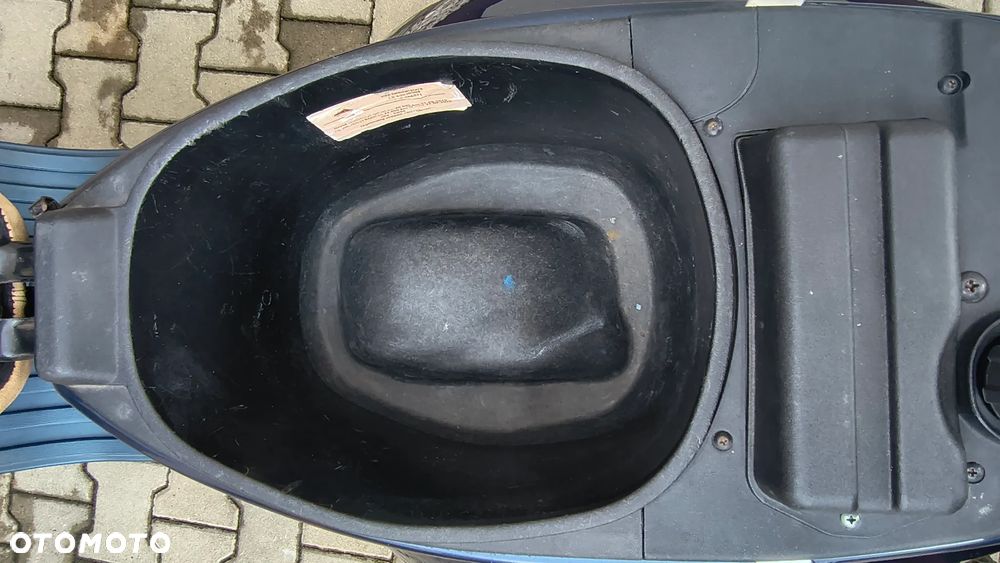 Piaggio Vespa - 8