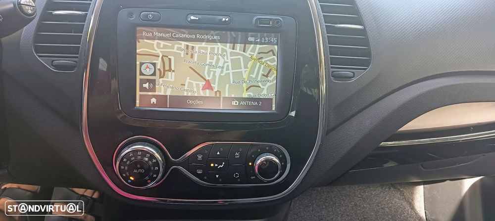 Renault Captur 1.5 dCi Exclusive - 11