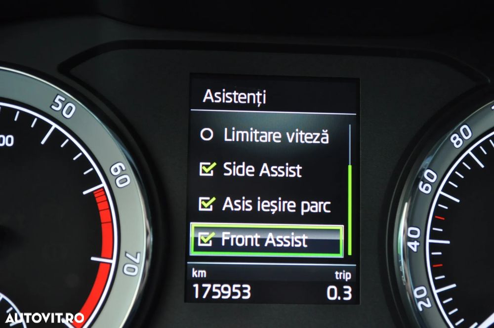 Skoda Karoq 1.5 TSI ACT DSG Clever - 32