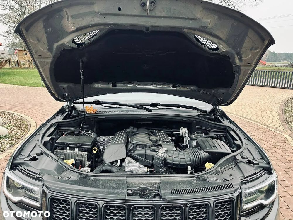 Jeep Grand Cherokee 6.4 V8 SRT8 - 11