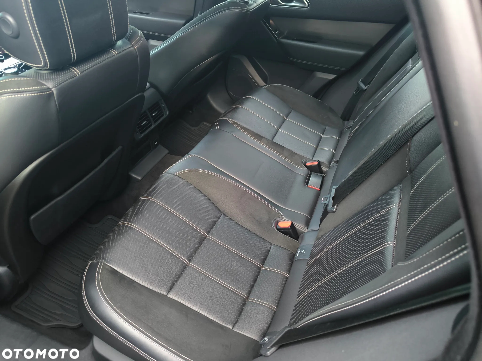 Land Rover Range Rover Velar - 37