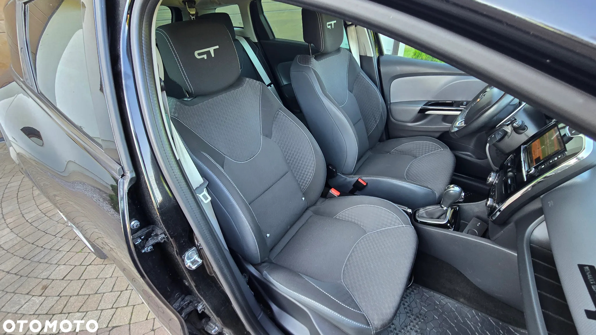 Renault Clio Grandtour TCe 120 EDC GT - 34