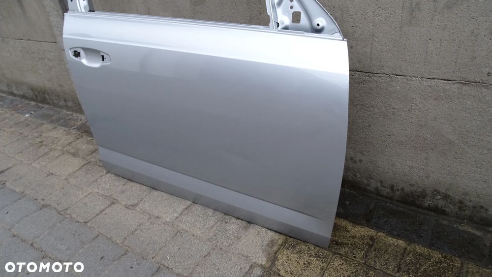 SKODA OCTAVIA III 5E0 - drzwi przednie prawe - 3