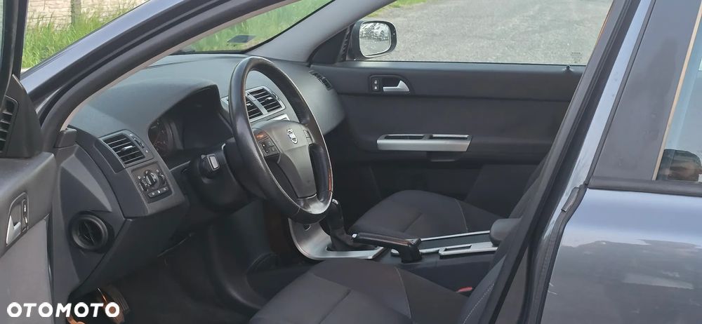 Volvo V50 1.6D Summum - 21