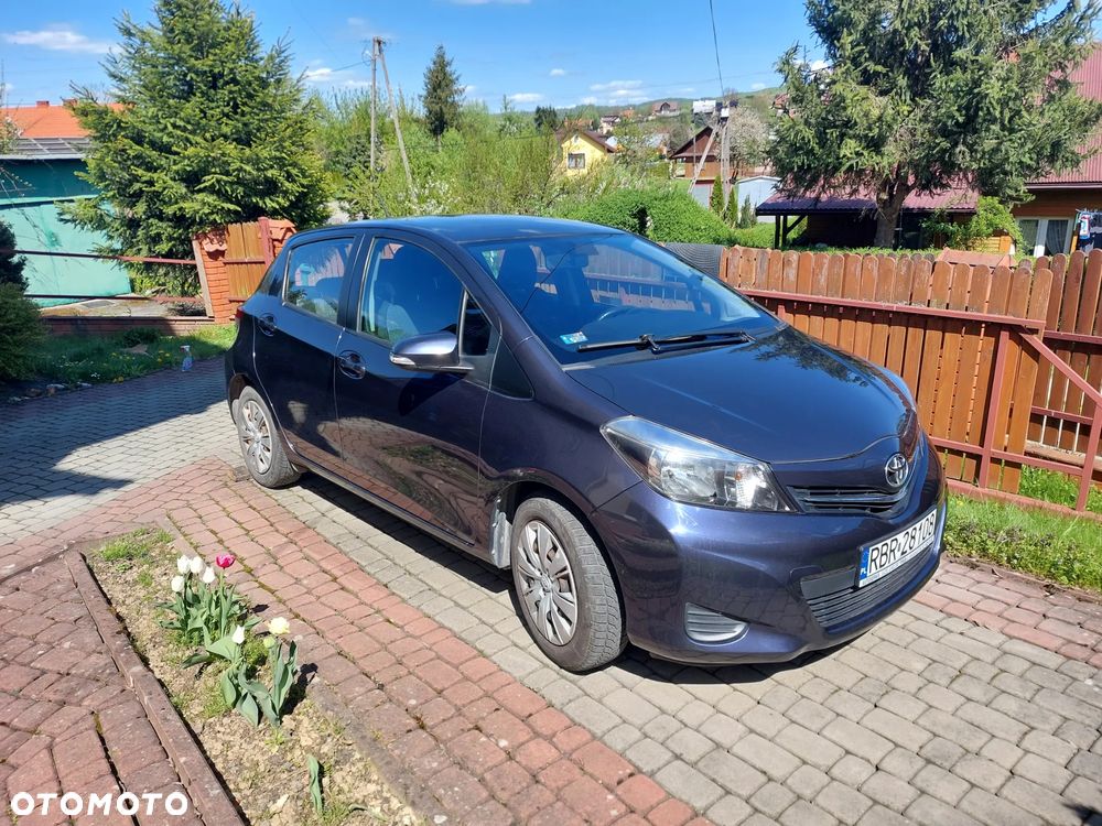 Toyota Yaris 1.33 Active EU6 - 4