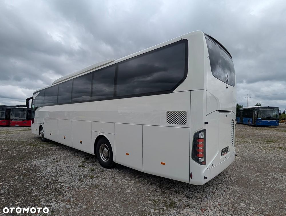 Mercedes-Benz Tourismo - 10