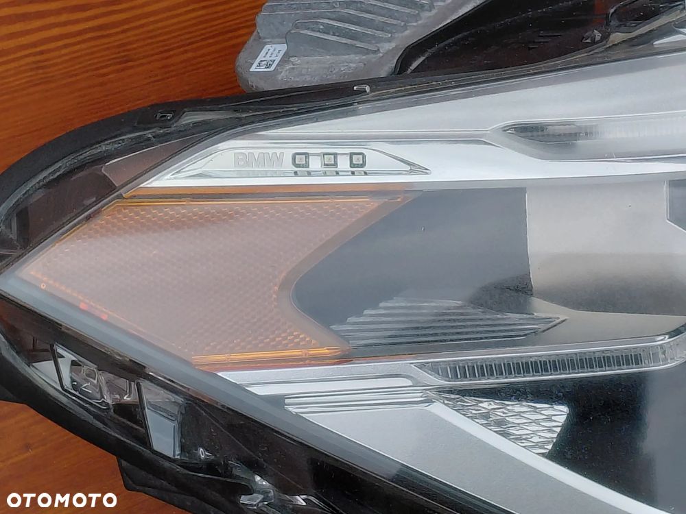 Lampa prawy przód bmw x1 f48 full led USA - 5